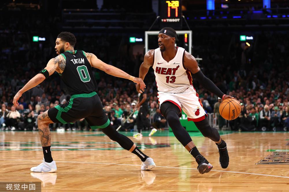 出高水平的 出高水平的